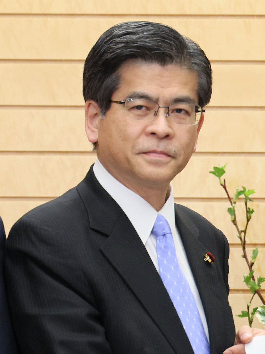 石井啓一の写真